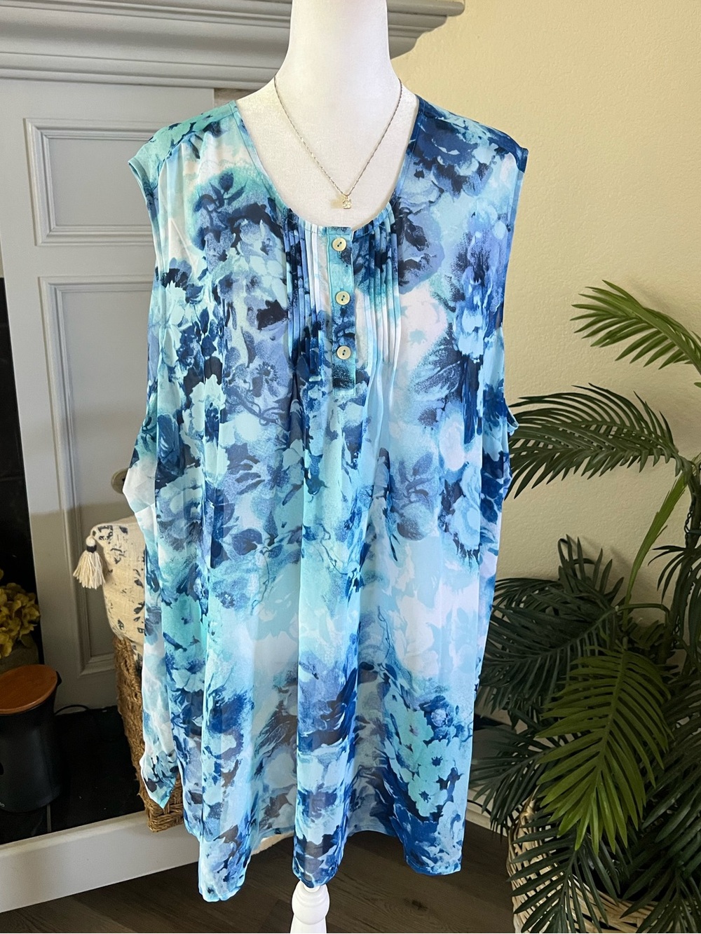 Susan Graver Blue and Teal Watercolor Print Blouse